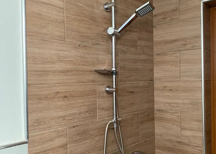 民宿 Vavla House *